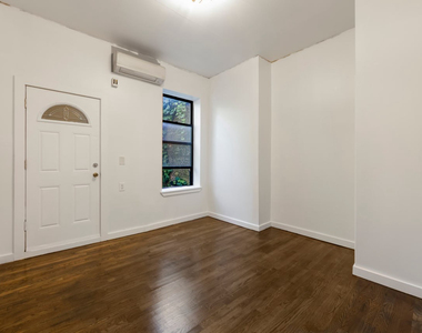 74 Eldert Street - Photo Thumbnail 3