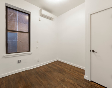 74 Eldert Street - Photo Thumbnail 5