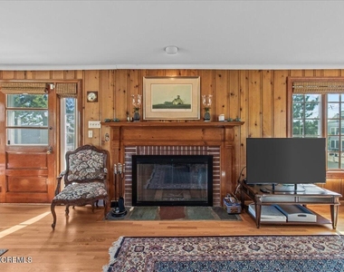 262 Sunset Lane - Photo Thumbnail 6