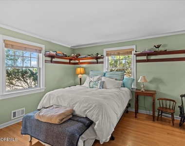 262 Sunset Lane - Photo Thumbnail 30