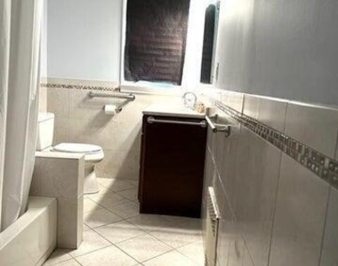 742 Myrtle Avenue - Photo Thumbnail 5