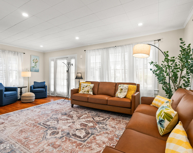 133 Mount Tabor Way - Photo Thumbnail 10