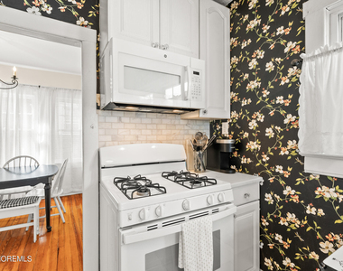 133 Mount Tabor Way - Photo Thumbnail 19