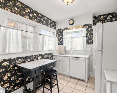 133 Mount Tabor Way - Photo Thumbnail 16