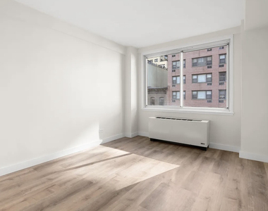 340 East 51st Street, Unit 005f - Photo Thumbnail 6