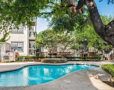 8750 Park Lane - Photo Thumbnail 13
