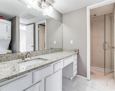 8750 Park Lane - Photo Thumbnail 9