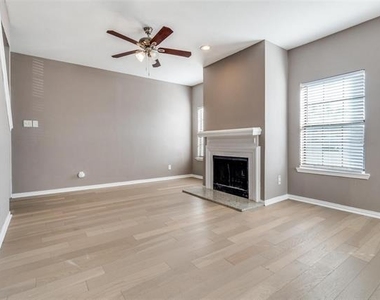 8750 Park Lane - Photo Thumbnail 2