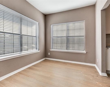 8750 Park Lane - Photo Thumbnail 7