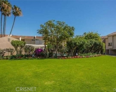 23918 De Ville Way - Photo Thumbnail 59