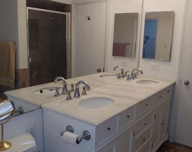 23918 De Ville Way - Photo Thumbnail 35