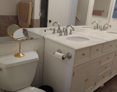 23918 De Ville Way - Photo Thumbnail 34