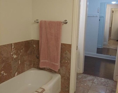 23918 De Ville Way - Photo Thumbnail 36