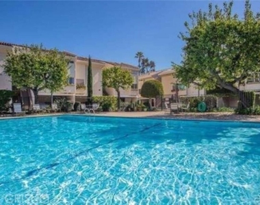 23918 De Ville Way - Photo Thumbnail 61