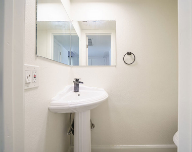 43609 Stanridge Avenue - Photo Thumbnail 4