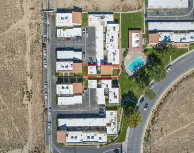 43609 Stanridge Avenue - Photo Thumbnail 20
