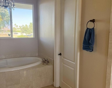 81220 Victoria Lane - Photo Thumbnail 30