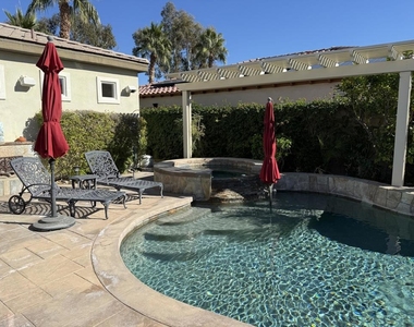 81220 Victoria Lane - Photo Thumbnail 1