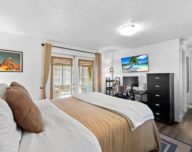 1140 Sw 9th Avenue - Photo Thumbnail 4