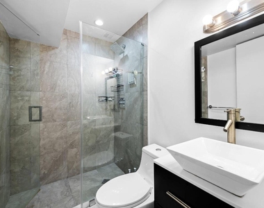 1140 Sw 9th Avenue - Photo Thumbnail 6