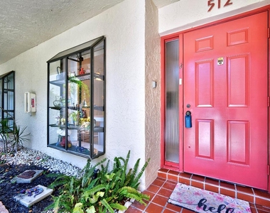 5153 Oak Hill Lane - Photo Thumbnail 2