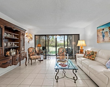 5153 Oak Hill Lane - Photo Thumbnail 11
