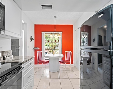5153 Oak Hill Lane - Photo Thumbnail 8