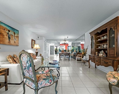 5153 Oak Hill Lane - Photo Thumbnail 12