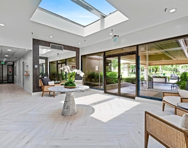 5153 Oak Hill Lane - Photo Thumbnail 32