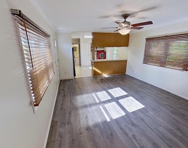118 Carea Road - Photo Thumbnail 3