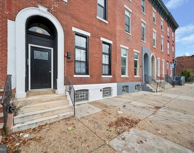 1637 W Girard Avenue - Photo Thumbnail 12