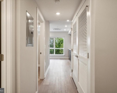3449 Scotts Lane - Photo Thumbnail 2