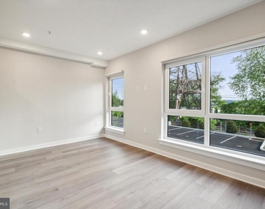 3449 Scotts Lane - Photo Thumbnail 3