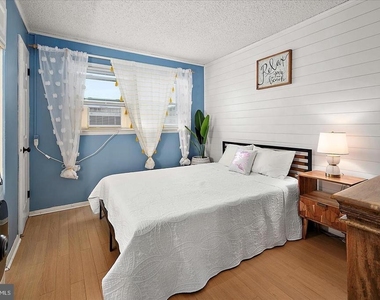 12 72nd Street - Photo Thumbnail 3