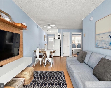 12 72nd Street - Photo Thumbnail 10
