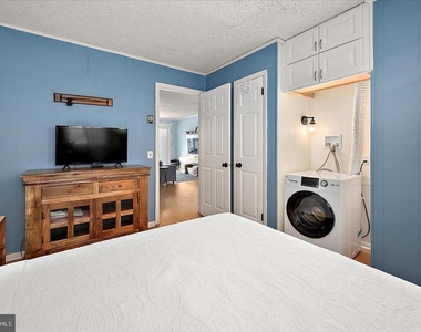 12 72nd Street - Photo Thumbnail 6
