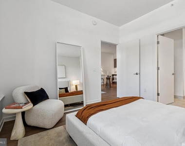 2650 Woodley Road Nw - Photo Thumbnail 10