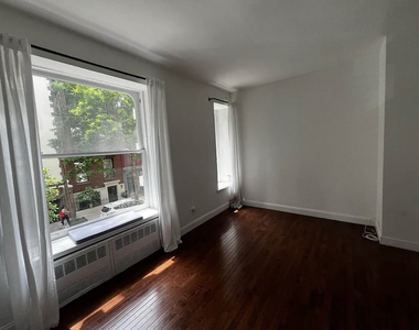 26 Gramercy Park South, Unit 2g - Photo Thumbnail 2