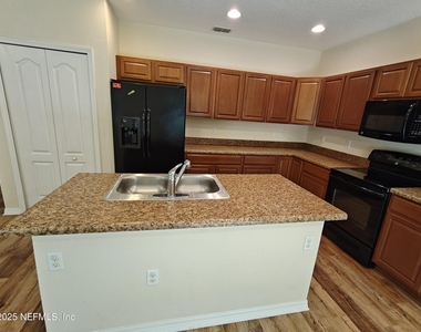 223 Osprey Marsh Lane - Photo Thumbnail 17