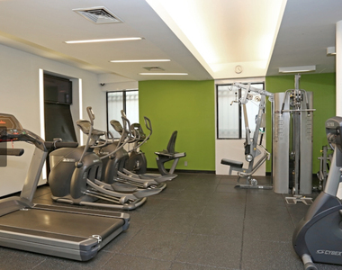 410 West 53rd Street - Photo Thumbnail 2