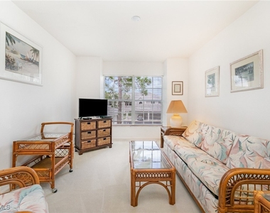 4111 Lake Forest Drive - Photo Thumbnail 8
