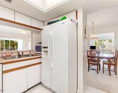 4111 Lake Forest Drive - Photo Thumbnail 7