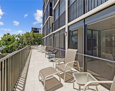 10562 Gulf Shore Drive - Photo Thumbnail 21