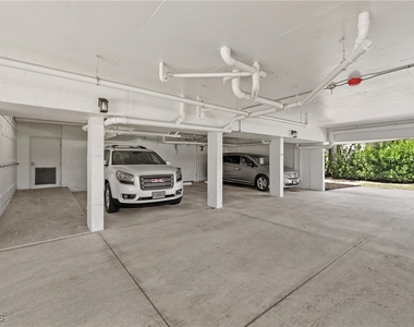 10562 Gulf Shore Drive - Photo Thumbnail 23