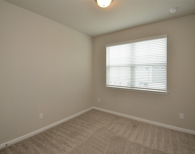 9821 Prairie Garden Lane - Photo Thumbnail 32