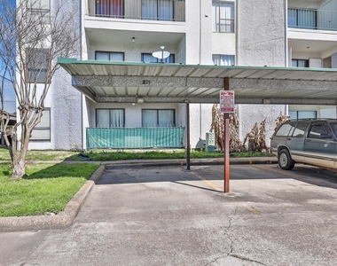 2824 S Bartell Drive - Photo Thumbnail 12