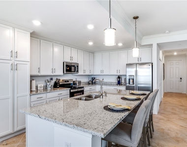43030 Greenway Boulevard - Photo Thumbnail 2