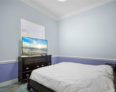 5024 Sw 8th Place - Photo Thumbnail 26