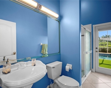 5024 Sw 8th Place - Photo Thumbnail 33