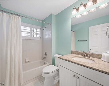 7050 Barrington Circle - Photo Thumbnail 24